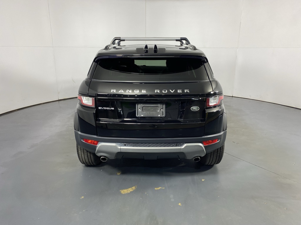 2019 Land Rover Range Rover Evoque SE Premium photo 6