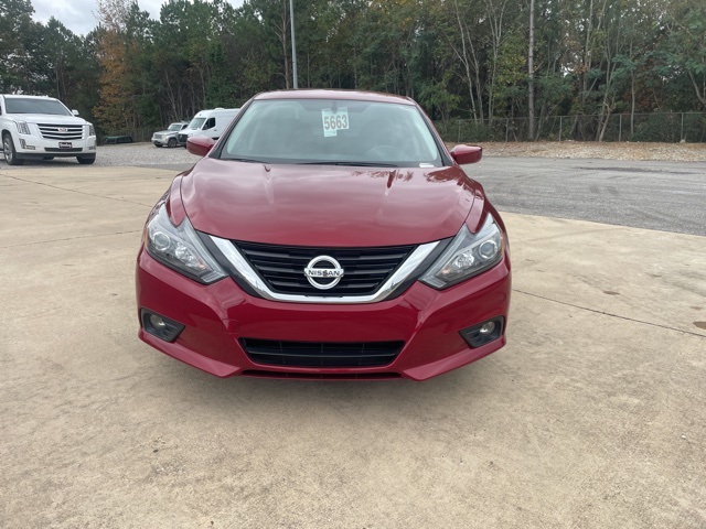 2018 Nissan Altima 2.5 SR photo 2