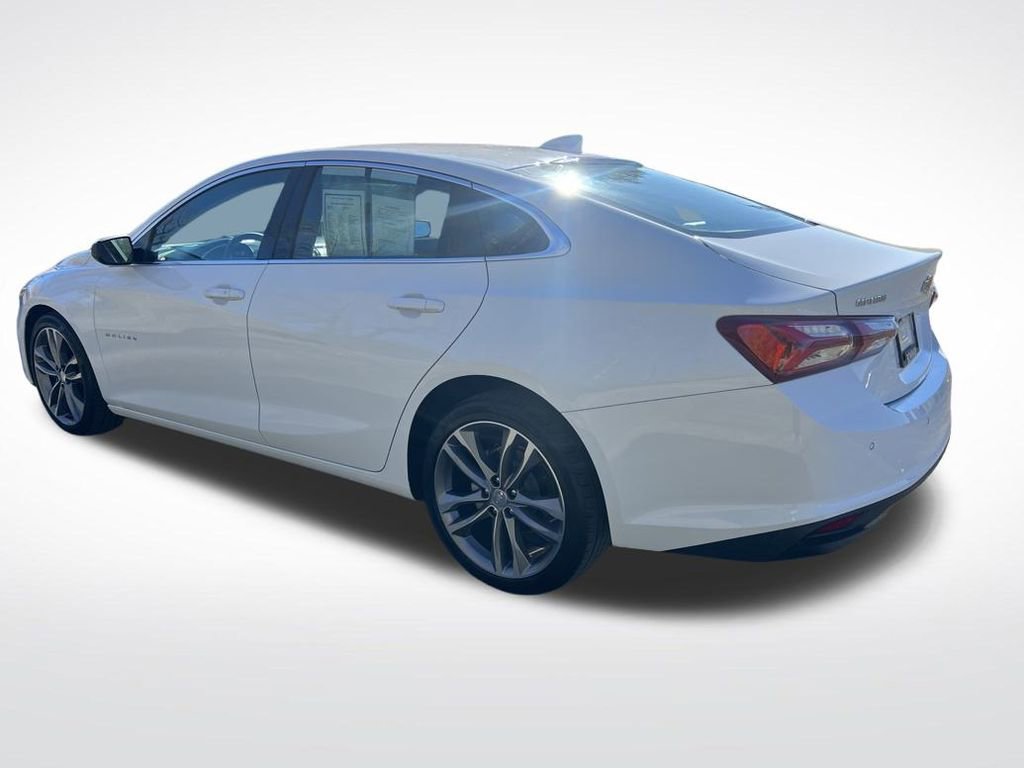 2024 Chevrolet Malibu Premier 2LT photo 3