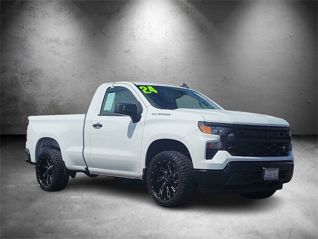 2024 Chevrolet Silverado 1500 photo 3
