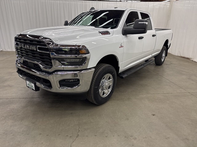 2025 Ram 2500 Tradesman photo 2
