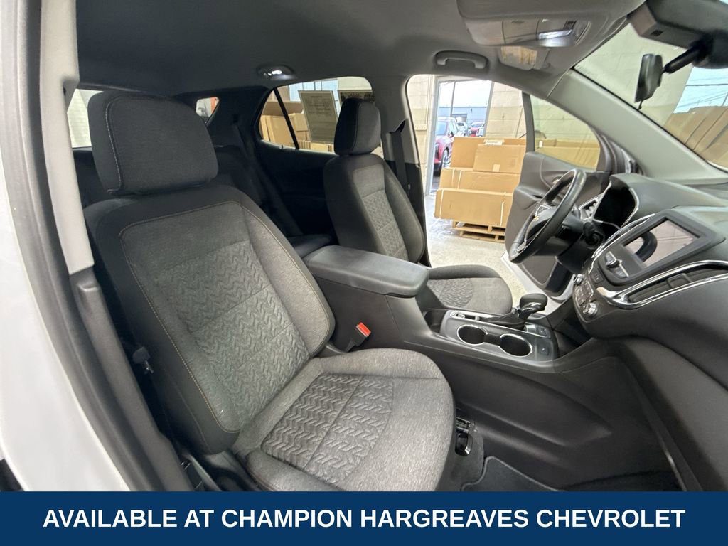 2022 Chevrolet Equinox LT photo 28