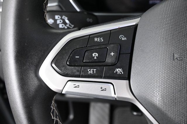 2023 Volkswagen Tiguan SE photo 18