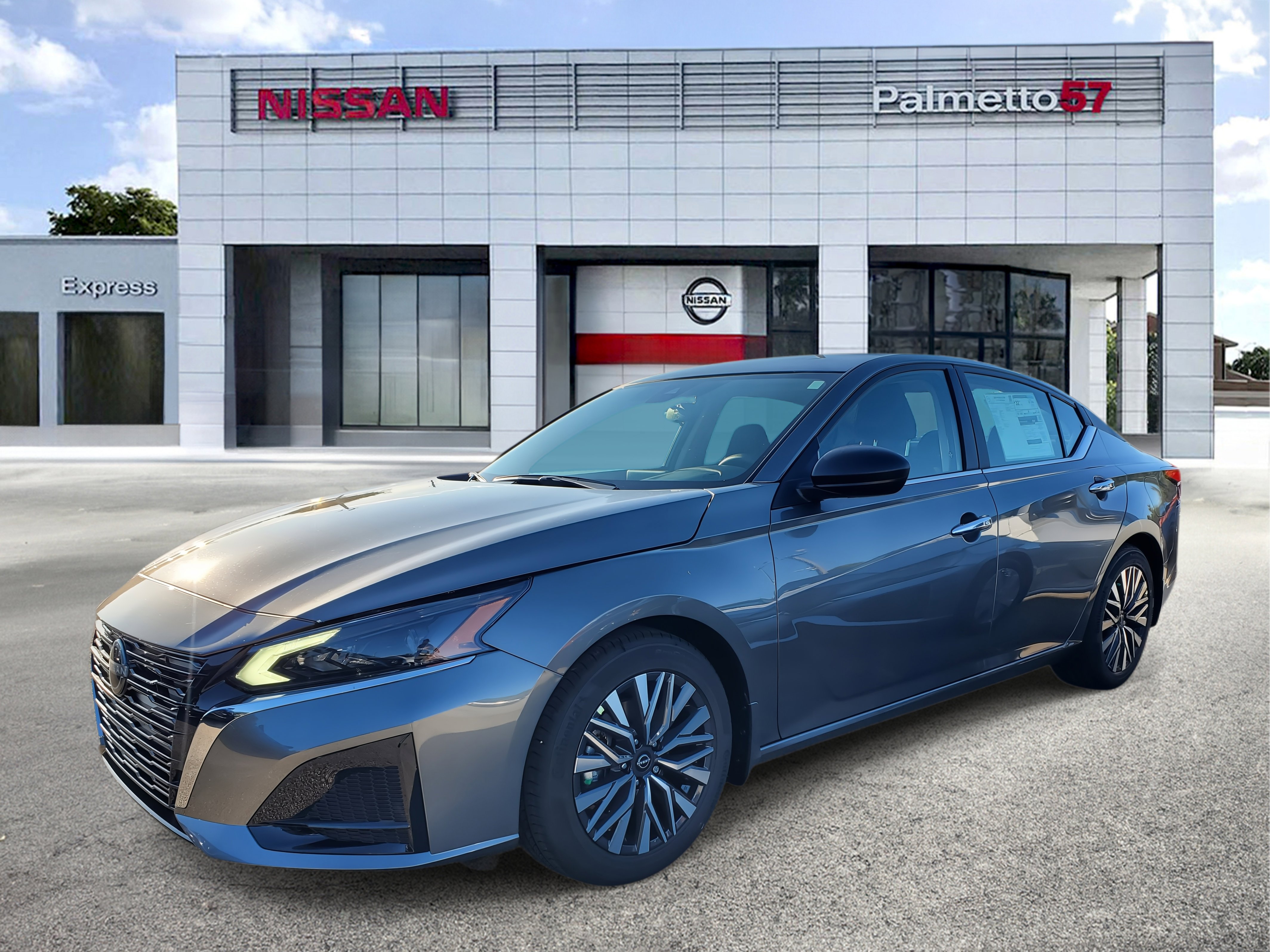2025 Nissan Altima SV photo 2