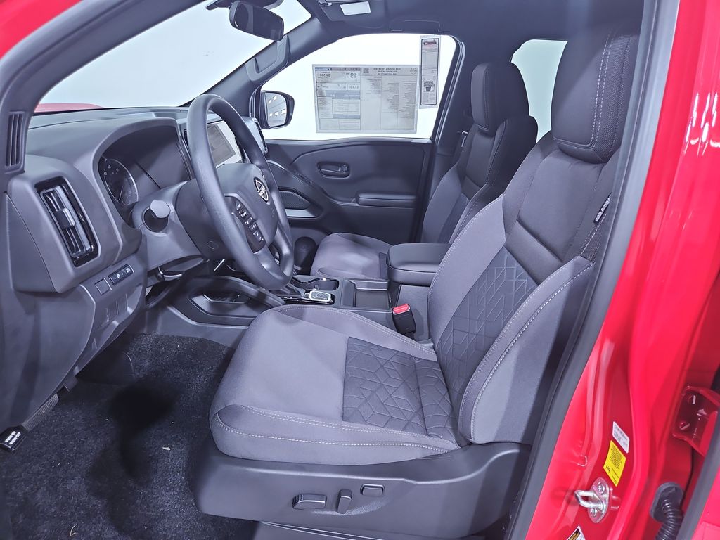 2026 Nissan Frontier SV photo 9