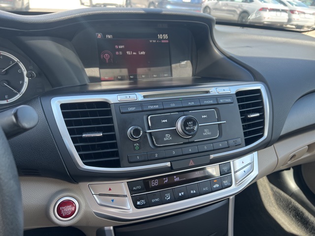 2015 Honda Accord EX photo 12