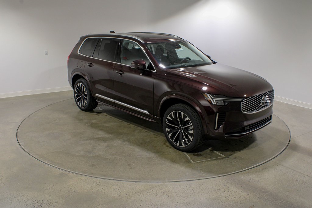 2026 Volvo XC90 Plus photo 7