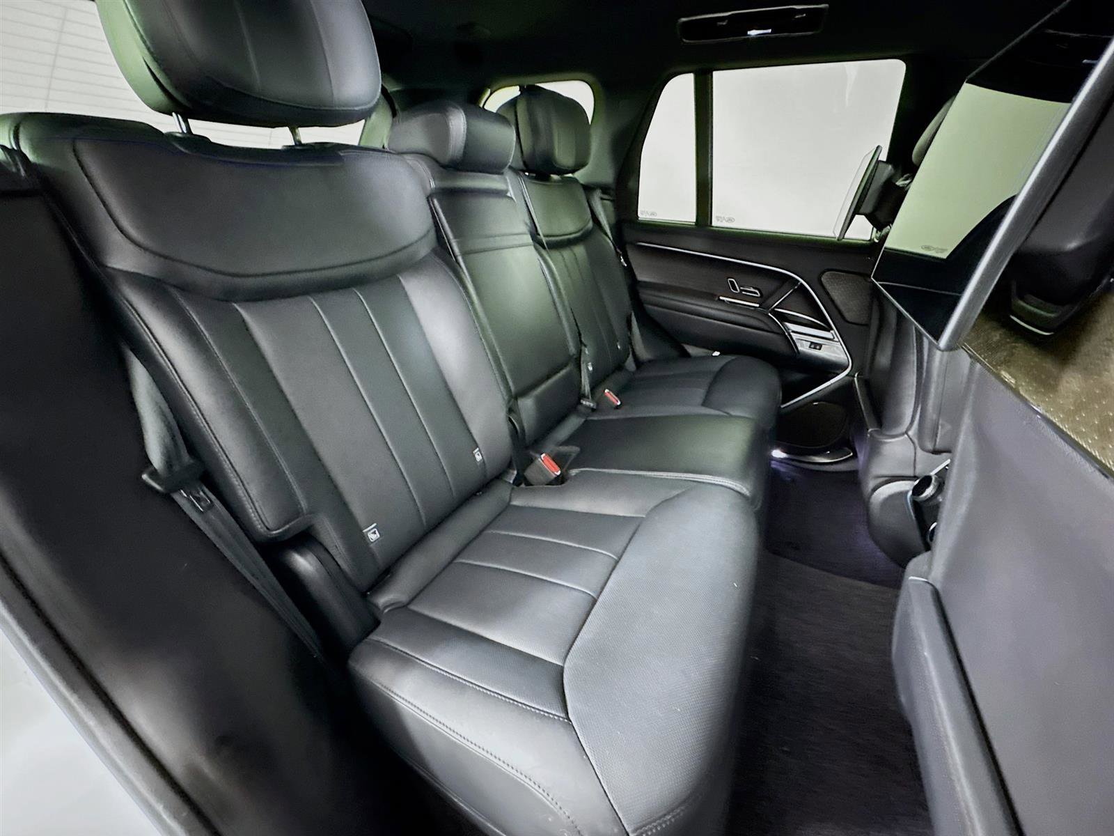 2024 Land Rover Range Rover Autobiography photo 22