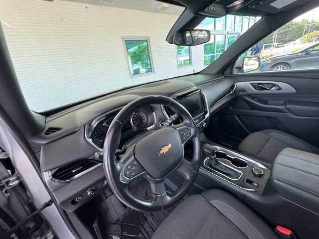 2022 Chevrolet Traverse Cloth photo 10