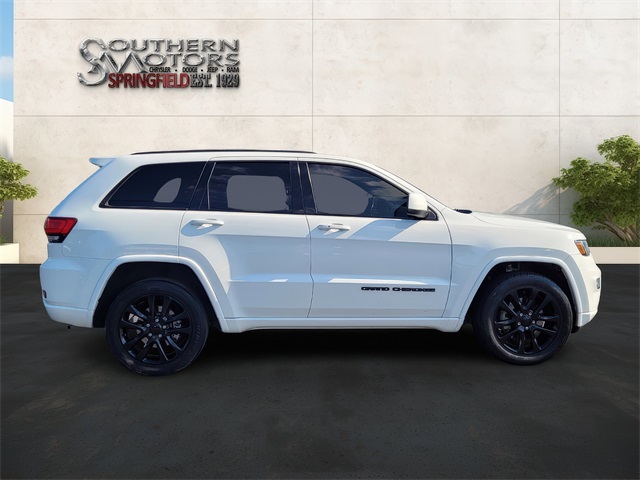 2021 Jeep Grand Cherokee Laredo X photo 6