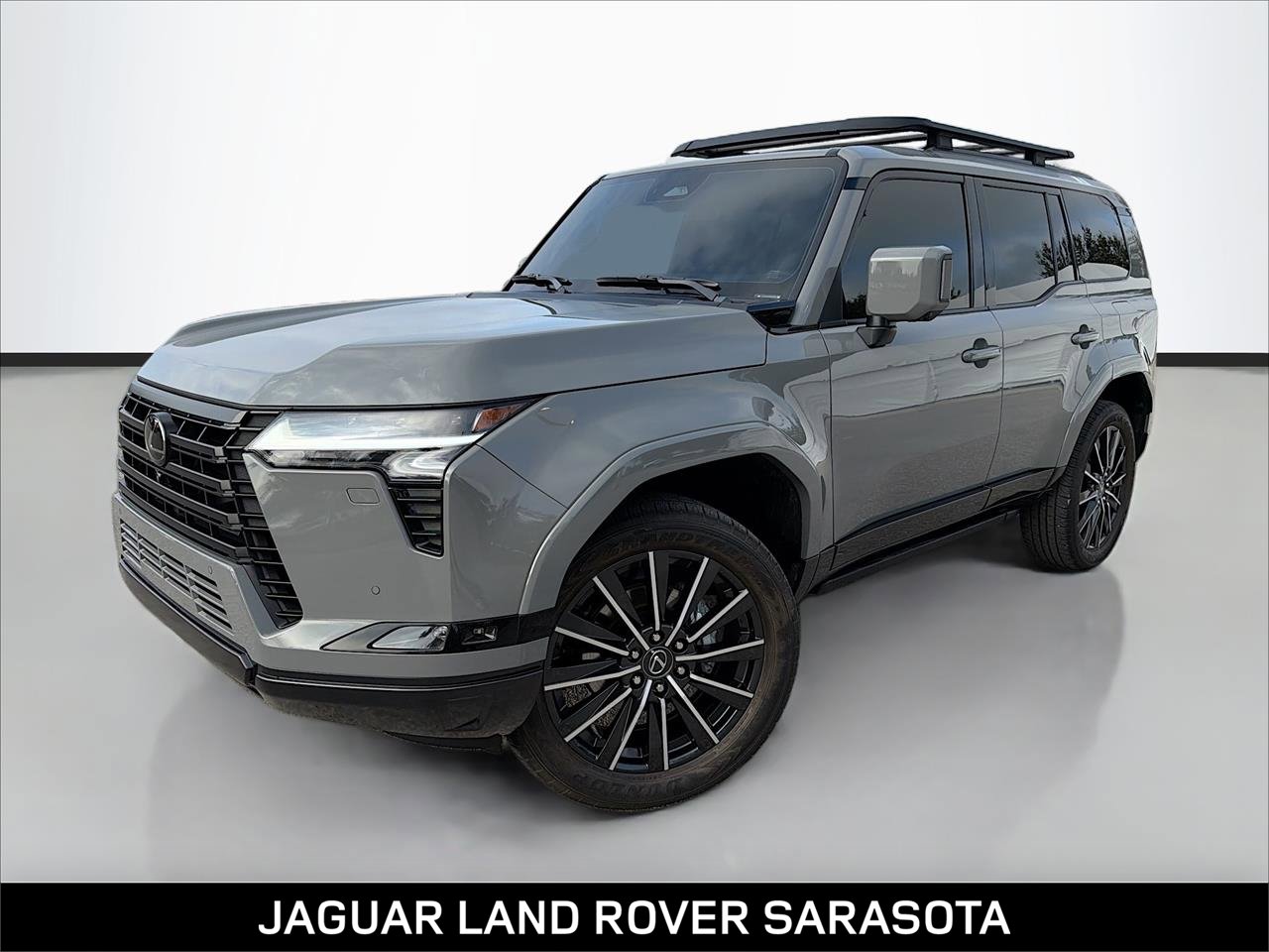 2024 Lexus GX Luxury's photo