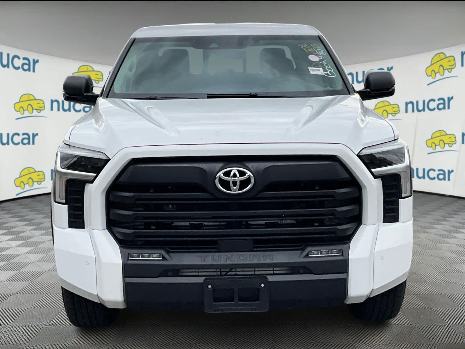 2022 Toyota Tundra SR5 photo 2