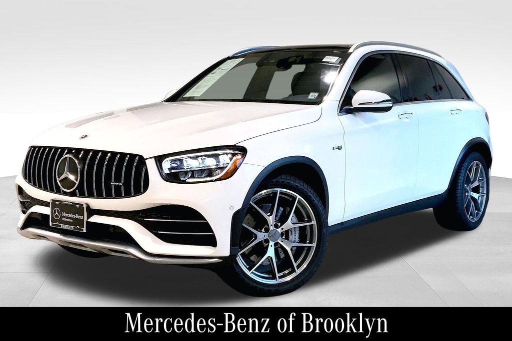2022 Mercedes Benz GLC 43 AMG 4MATIC photo 2