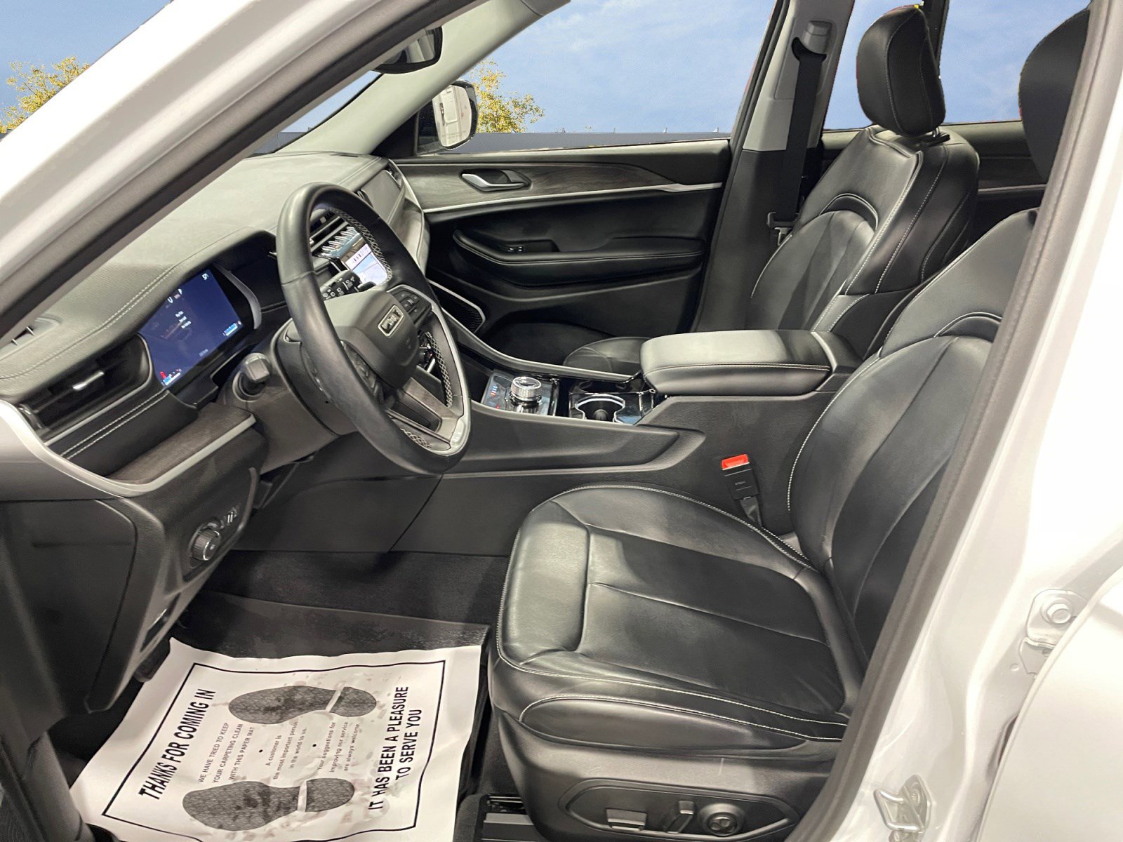 2021 Jeep Grand Cherokee Limited photo 8