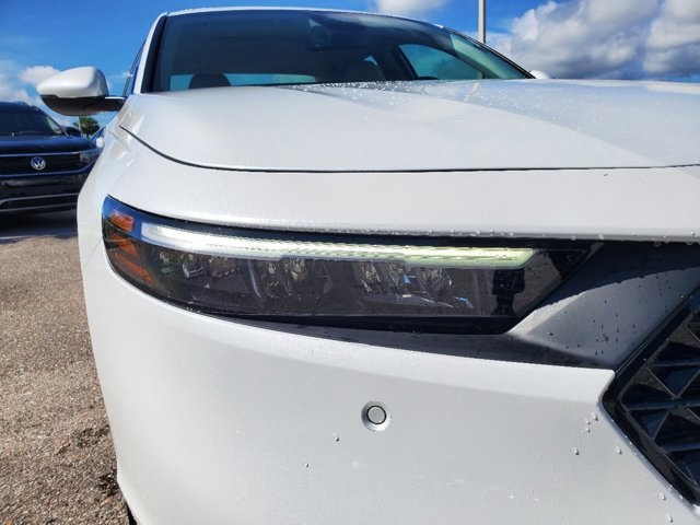 2025 Honda Accord Hybrid EX-L photo 3