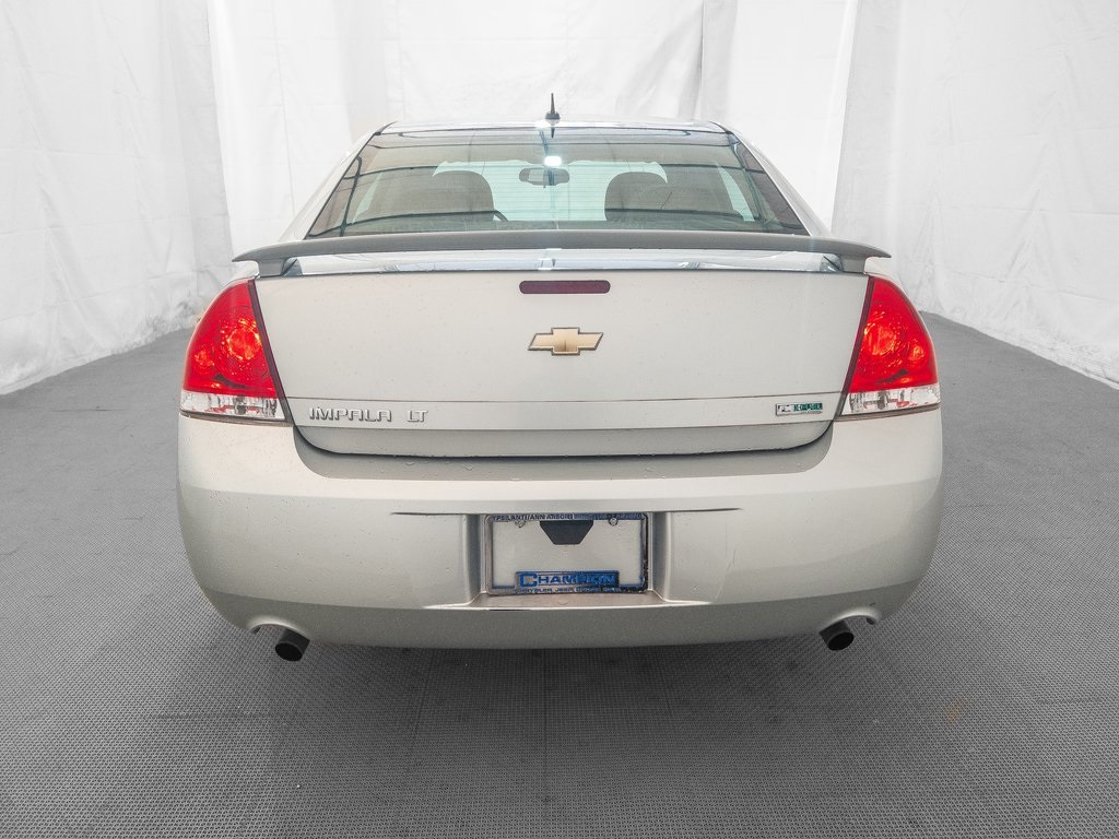 2013 Chevrolet Impala photo 4