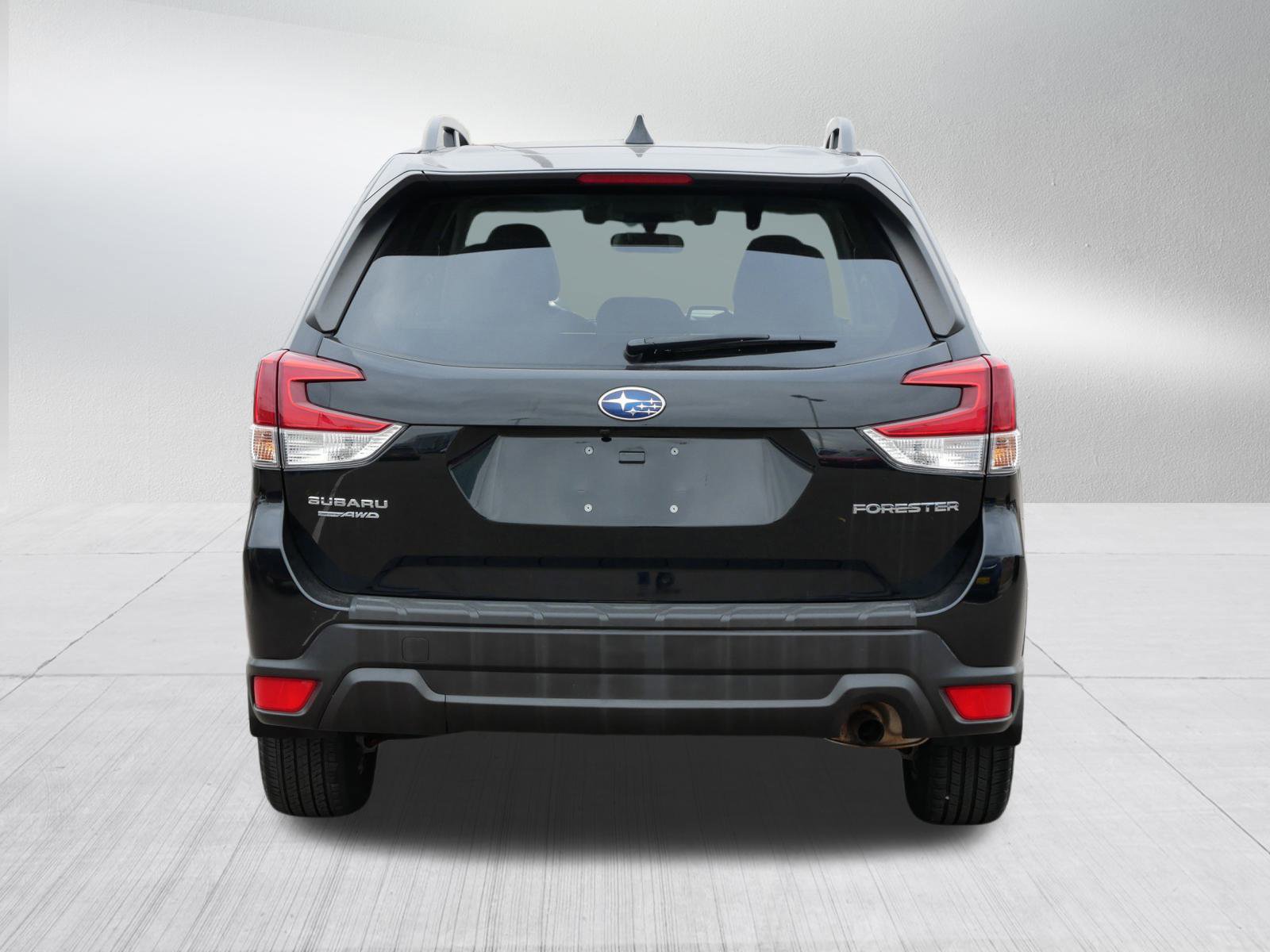 2019 Subaru Forester Premium photo 4