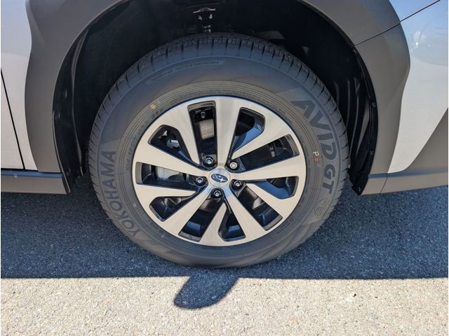 New 2025 ICE SILVER METALLIC Subaru Premium image 22