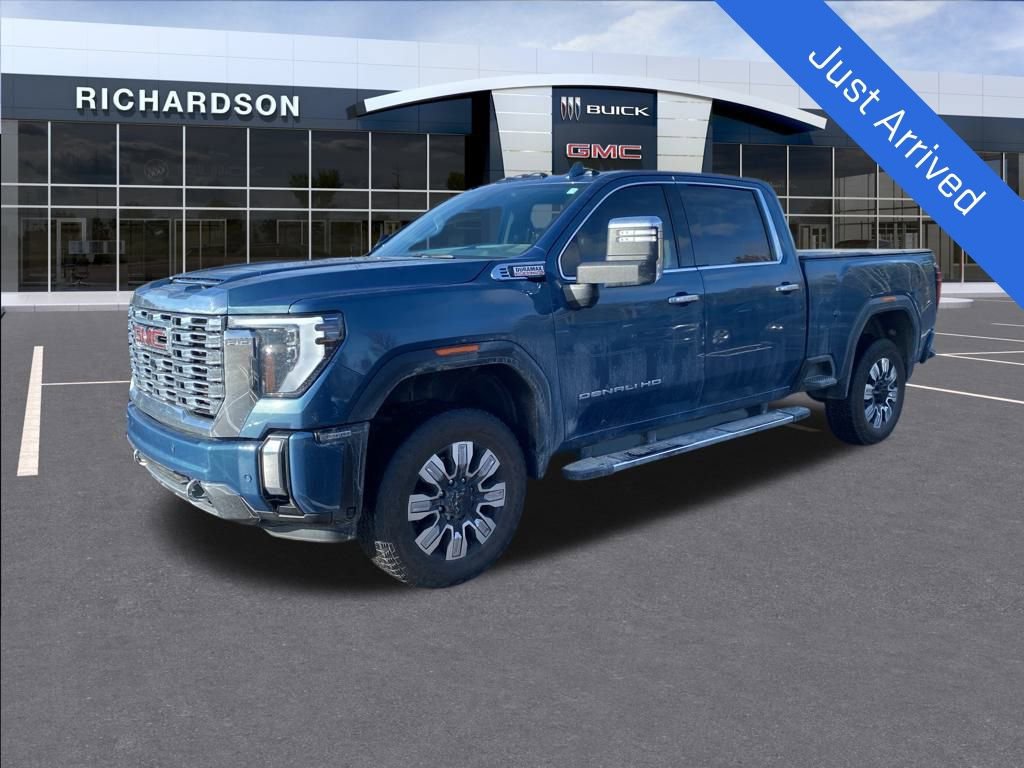 2024 GMC Sierra 2500HD Denali's photo