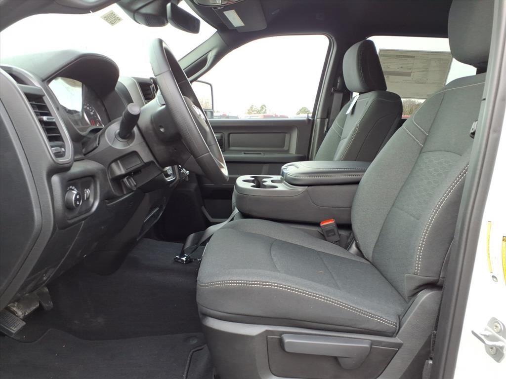 2026 Ram 2500 Tradesman photo 3