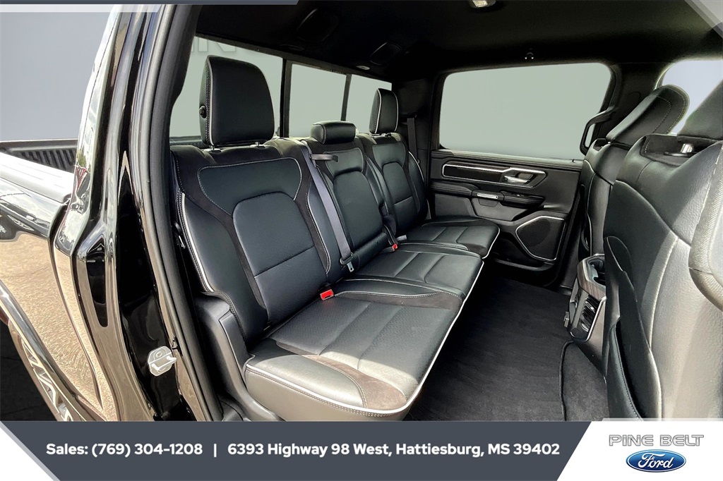 2025 Ram 1500 Laramie photo 18