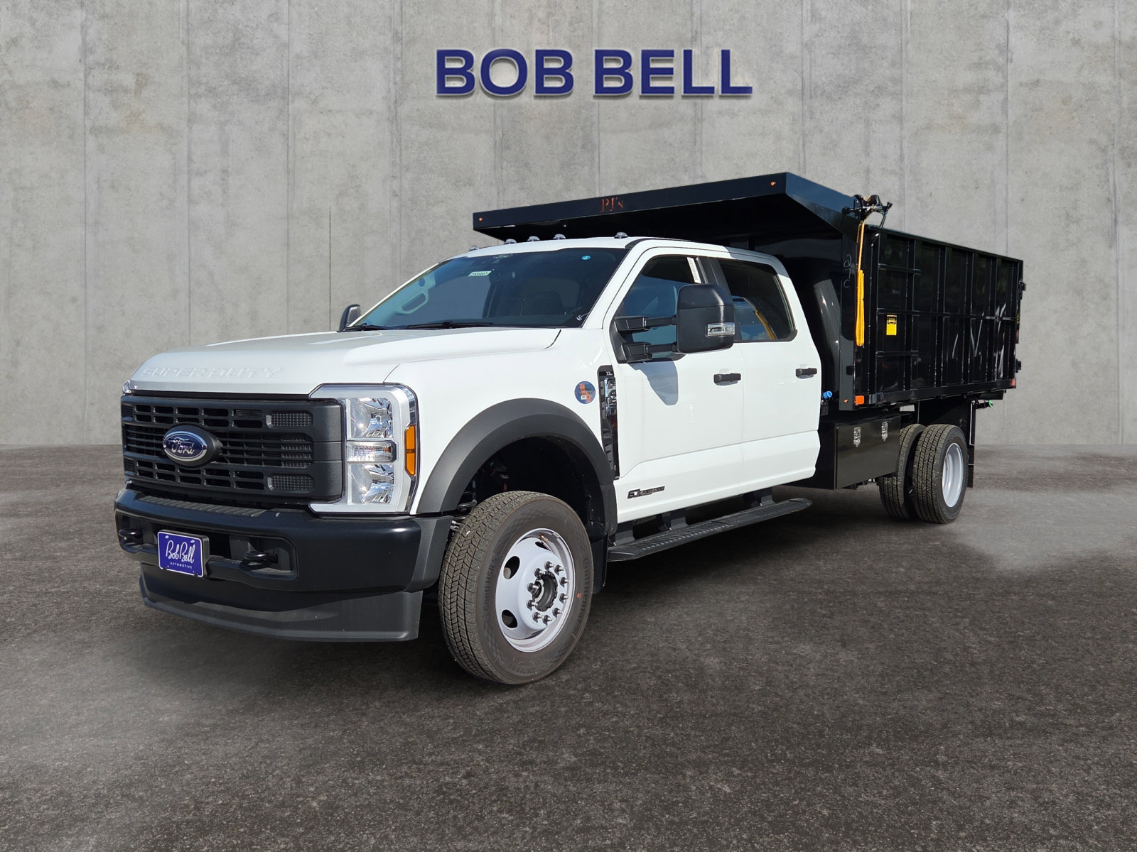 2025 Ford F-450 Super Duty Chassis Cab XL's photo