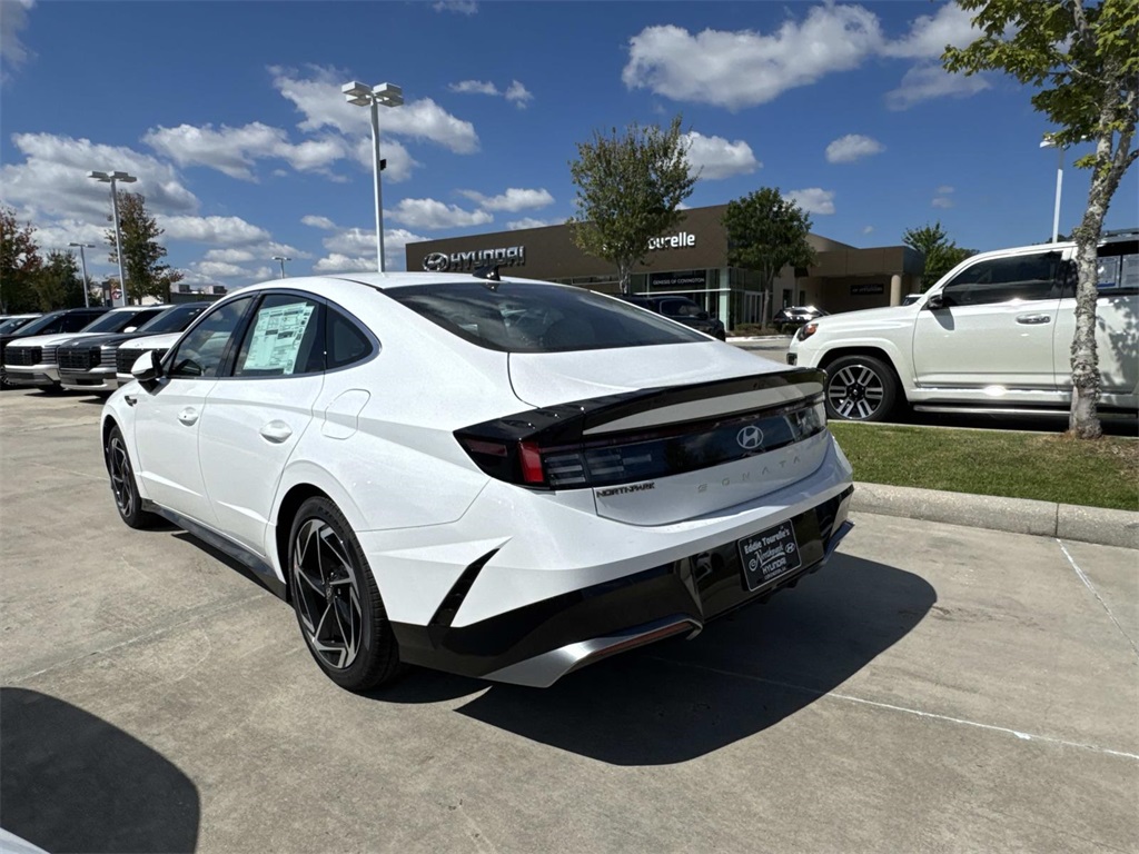 2026 Hyundai Sonata SEL Sport photo 3