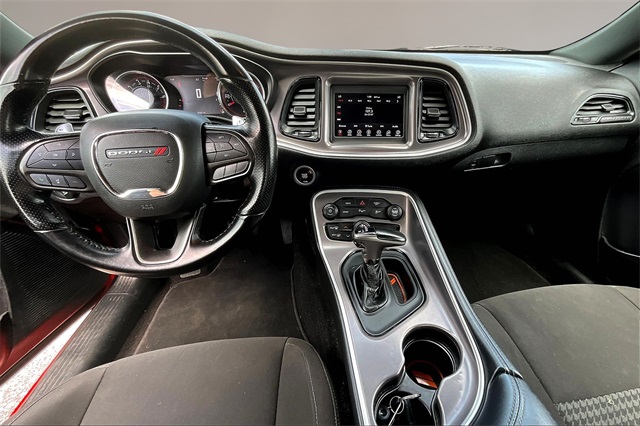 2022 Dodge Challenger GT photo 13
