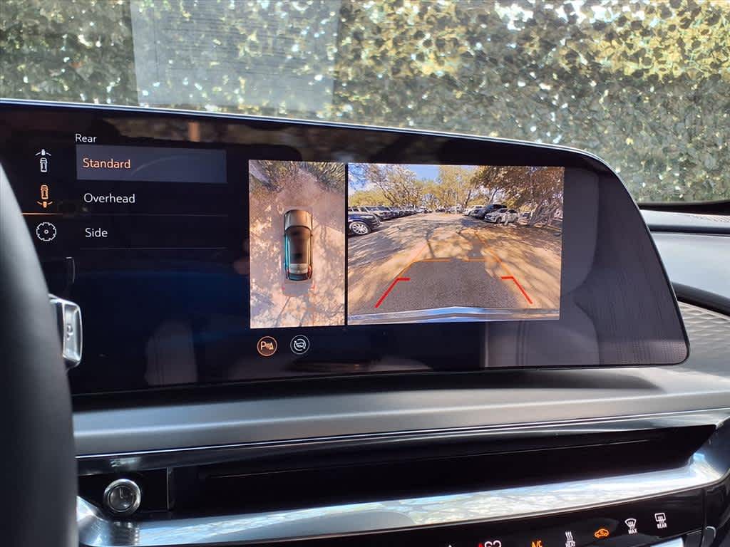 2024 Cadillac Lyriq Luxury photo 16