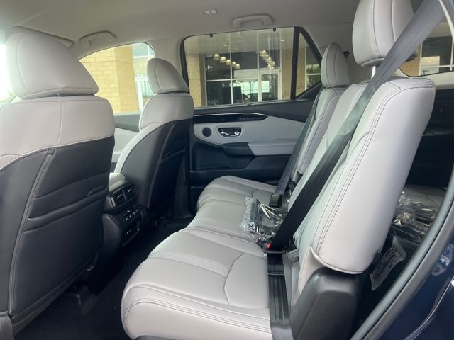 2025 Honda Pilot EX-L photo 19