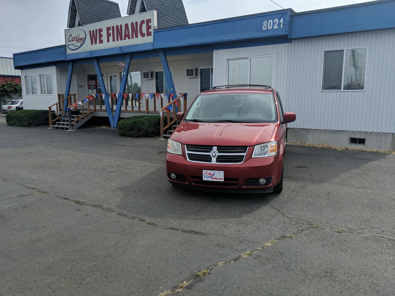 Used 2010 Red Dodge SXT image 1