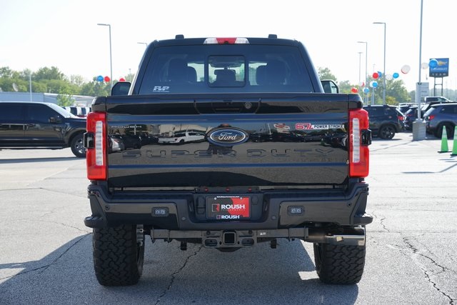 2025 FORD F-350 - Image 36