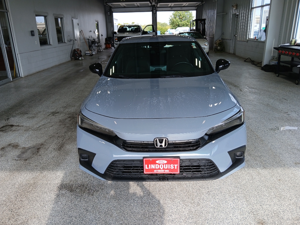2023 Honda Civic Sport photo 3