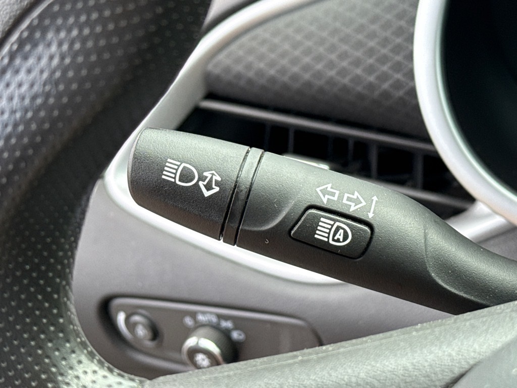 2024 Chevrolet Malibu 1LT photo 19