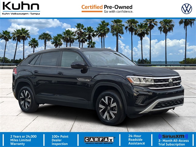 2023 Volkswagen Atlas Cross Sport SE's photo