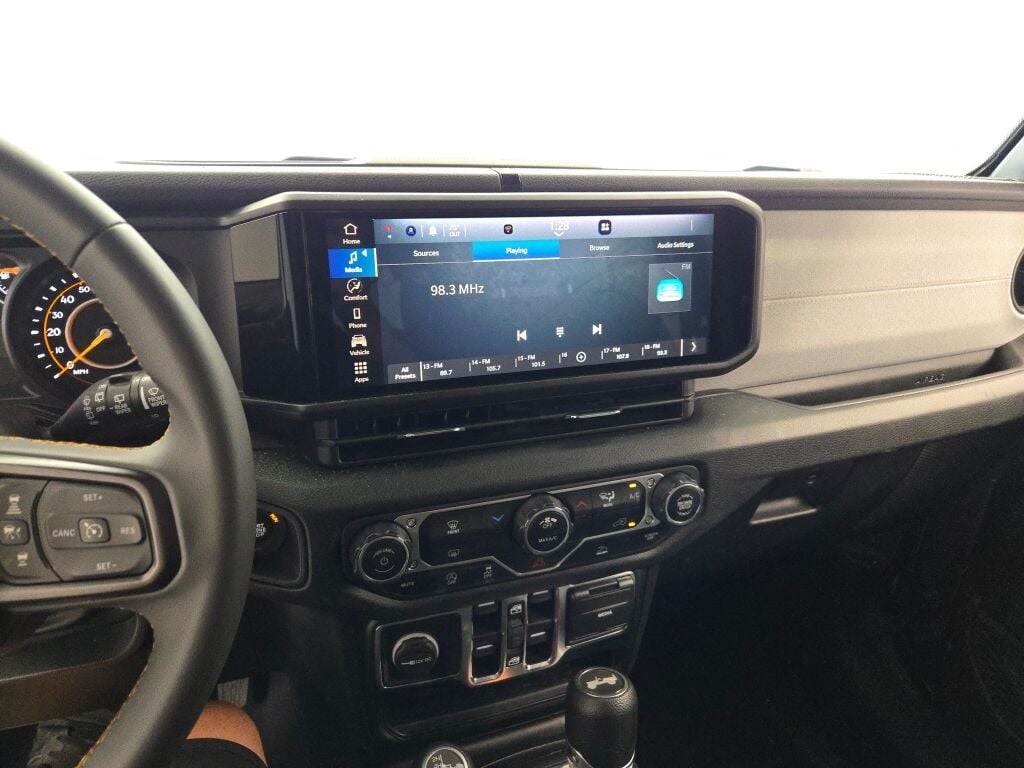 2024 Jeep Wrangler Sport S photo 24