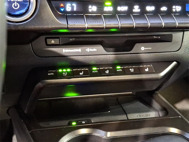 2021 Lexus UX 250h photo 19