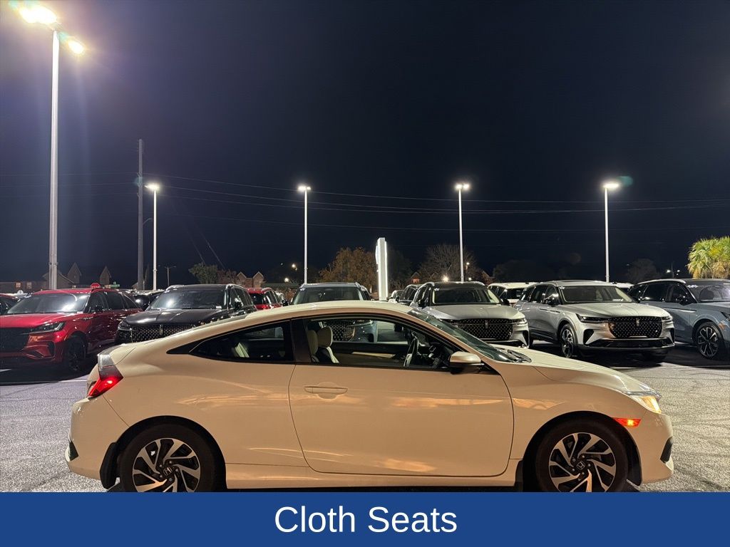 2017 Honda Civic LX photo 2