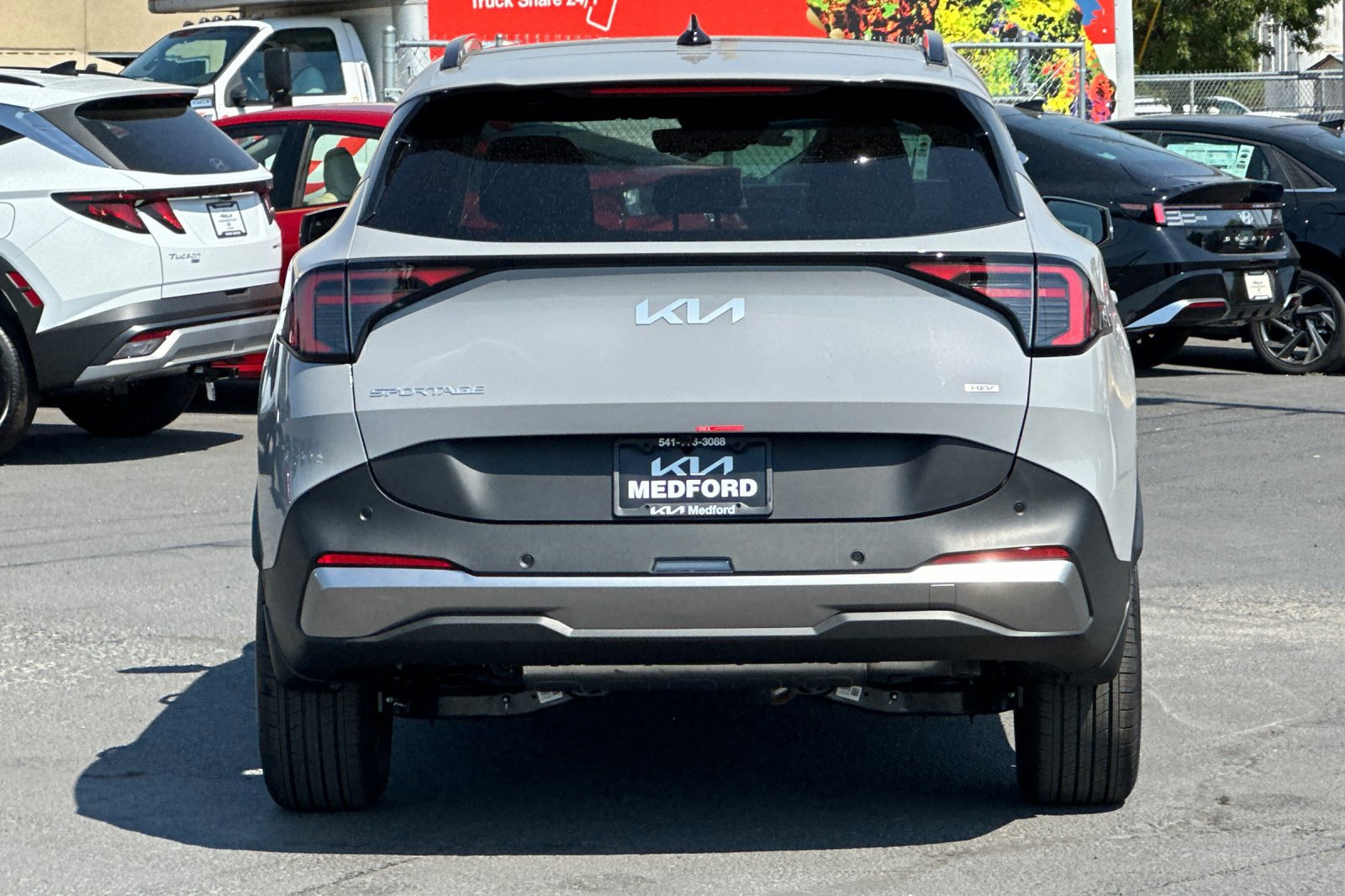 2026 Kia Sportage Hybrid EX photo 2