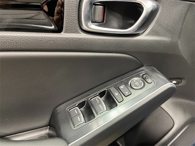 2026 Honda Civic Hybrid Sport Touring photo 13