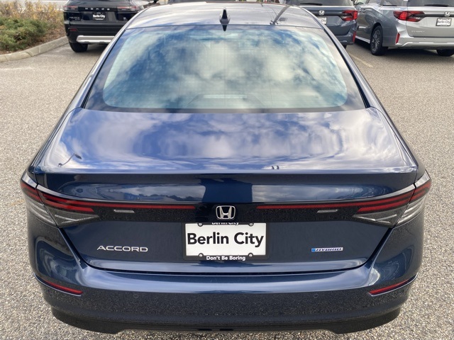 2025 Honda Accord Hybrid EX-L photo 4