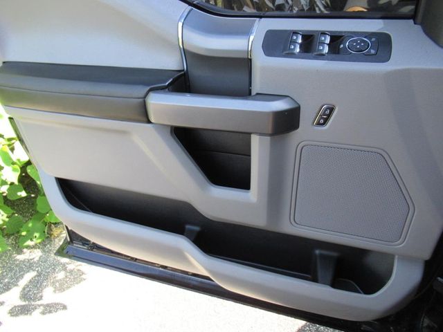 2018 Ford F-150 XLT photo 24