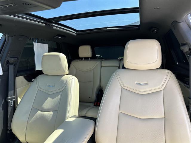 2018 Cadillac XT5 Luxury photo 21