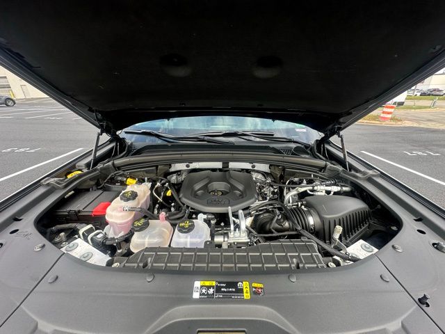 2023 Jeep Cherokee 4xe photo 12