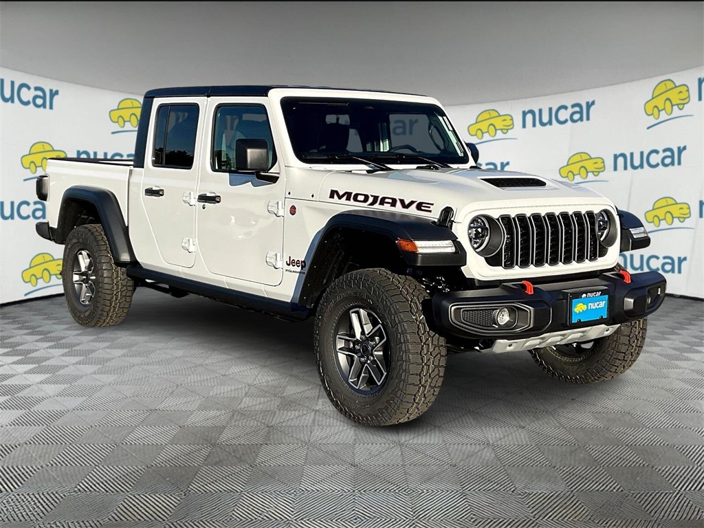 2026 Jeep Gladiator Mojave's photo