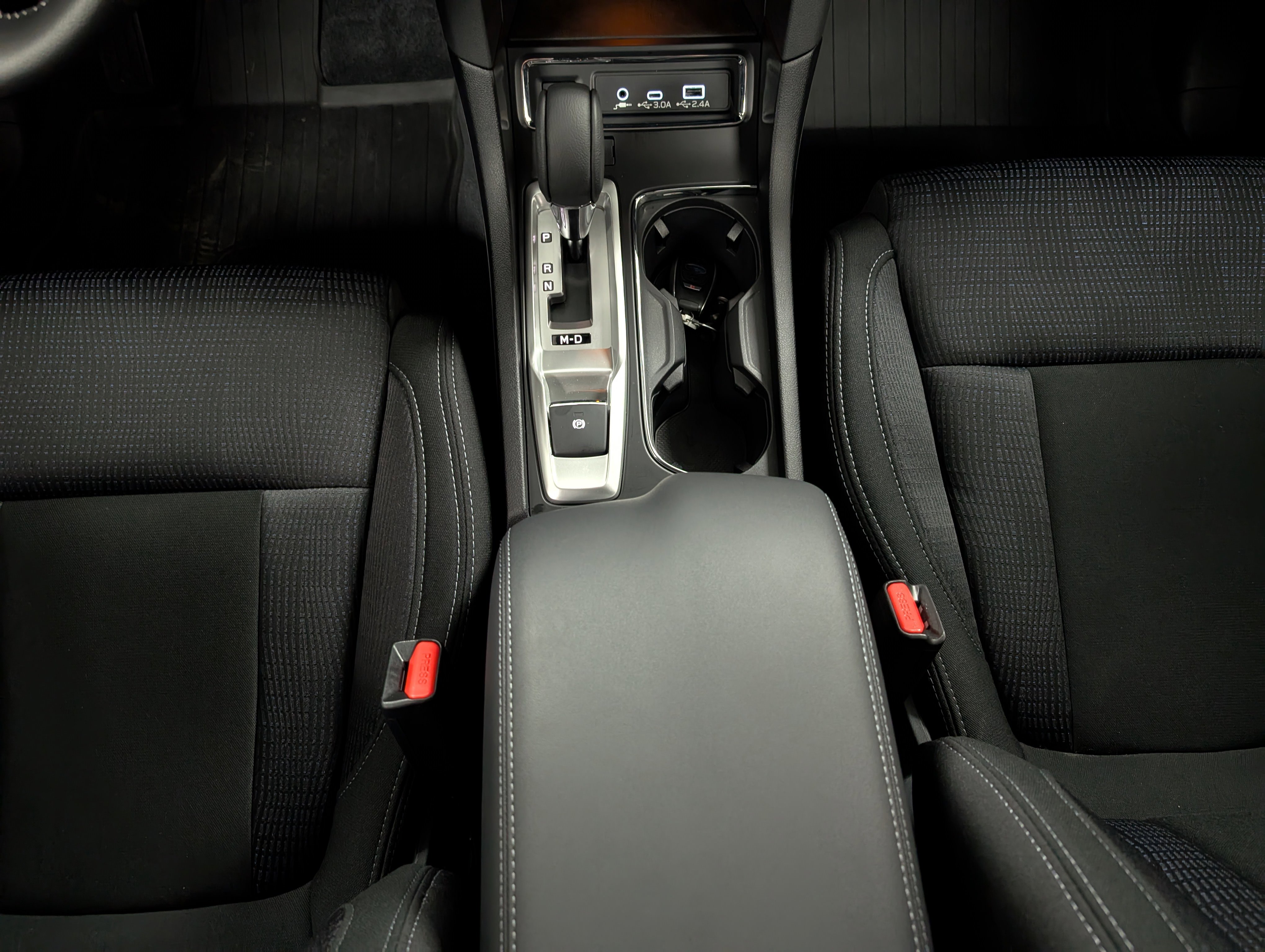 2025 Subaru Ascent Premium photo 2