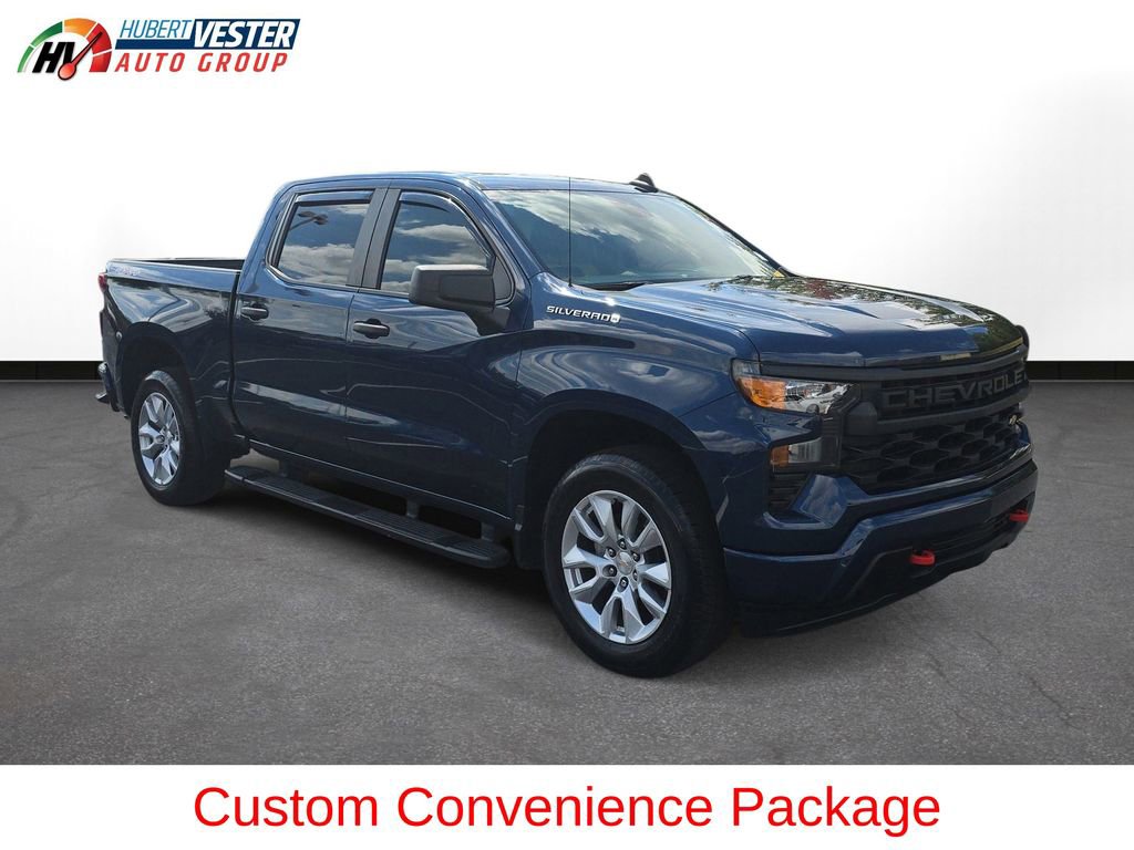 2023 Chevrolet Silverado 1500 Custom photo 4