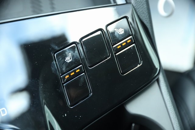 2025 Kia Sportage Hybrid EX photo 4