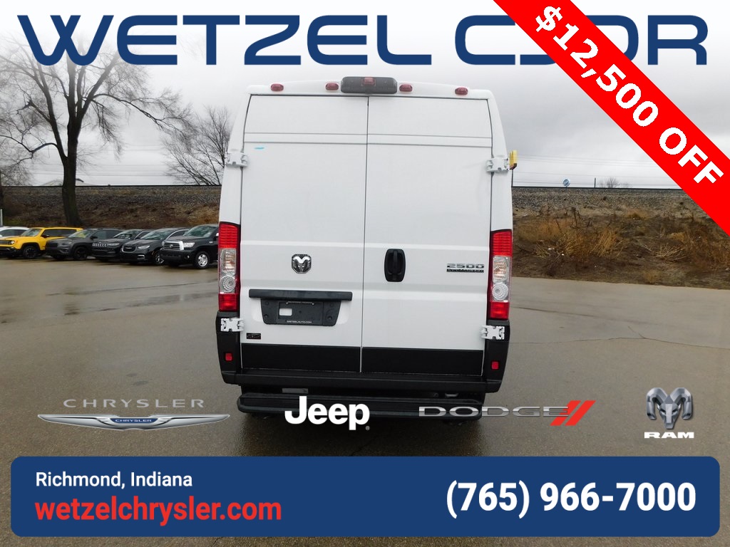 2024 Ram ProMaster 2500 Cargo Van photo 4