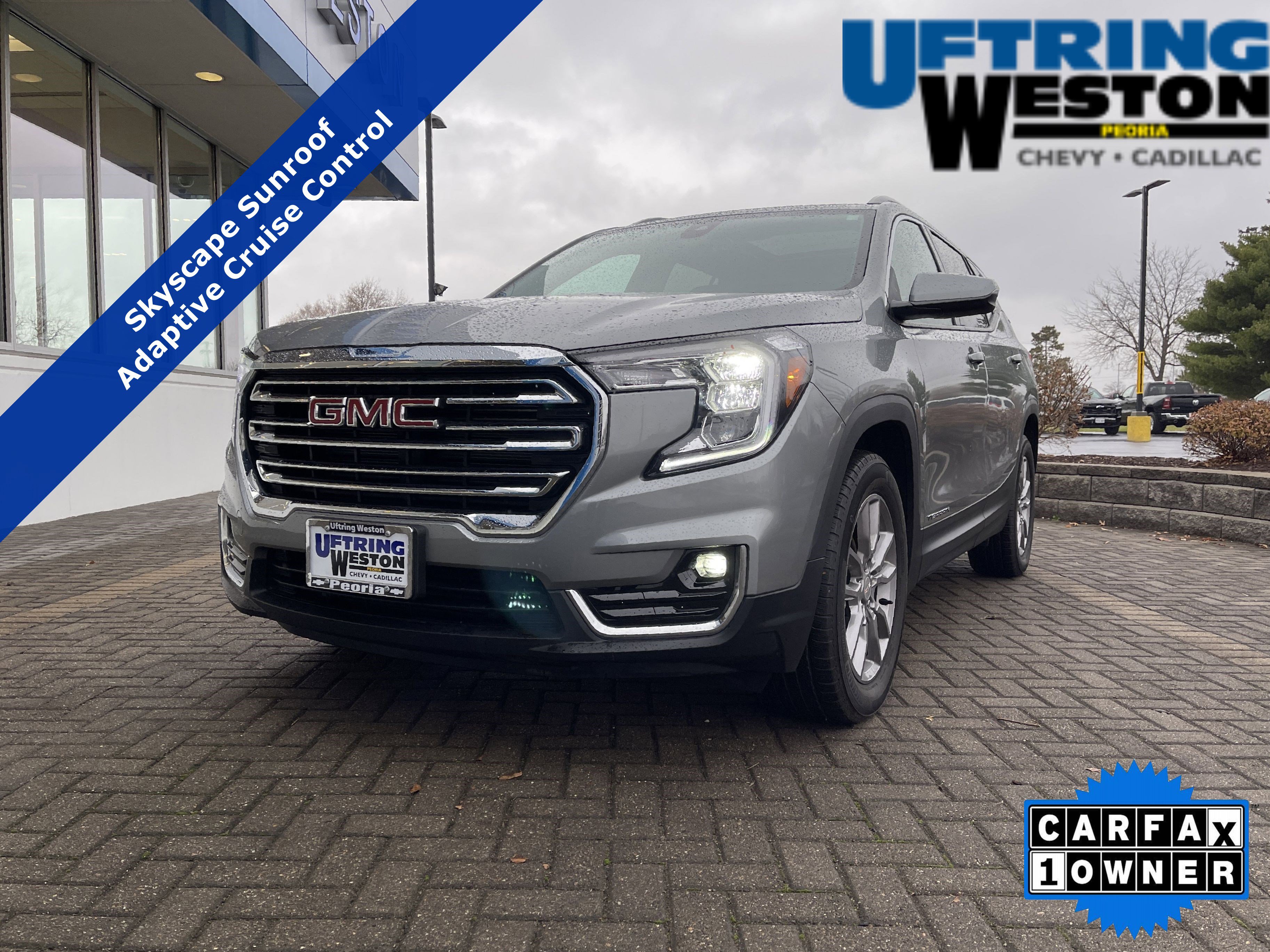 2024 GMC Terrain SLT's photo